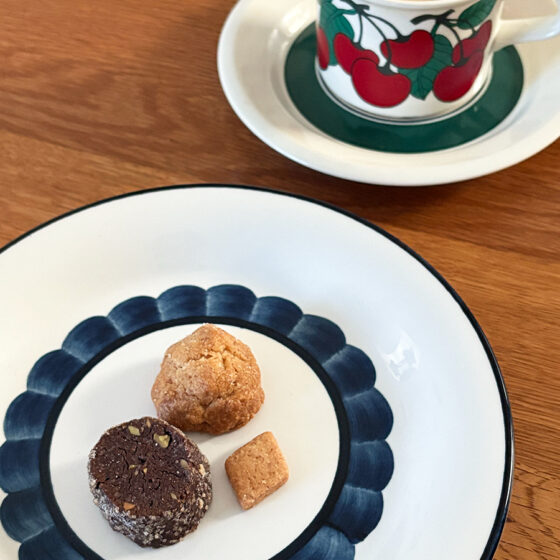 深みあるロールストランドの色＆ お正月にも